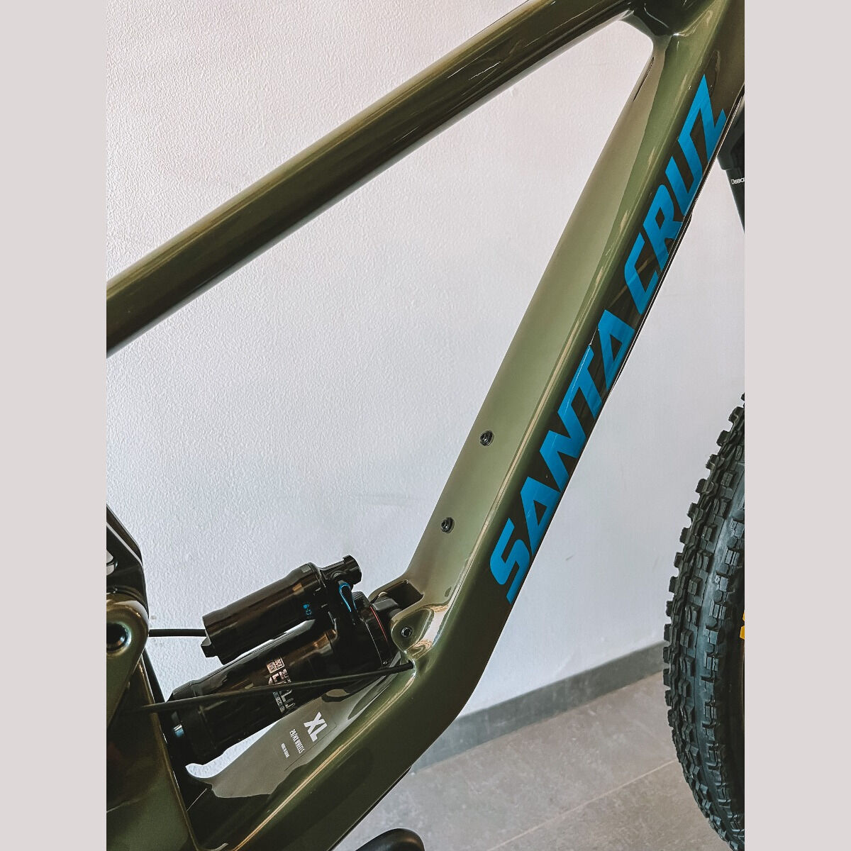 Mountain Bike Santa Cruz Bronson 4 CC X01 MX Custom 2023 - Gloss Moss